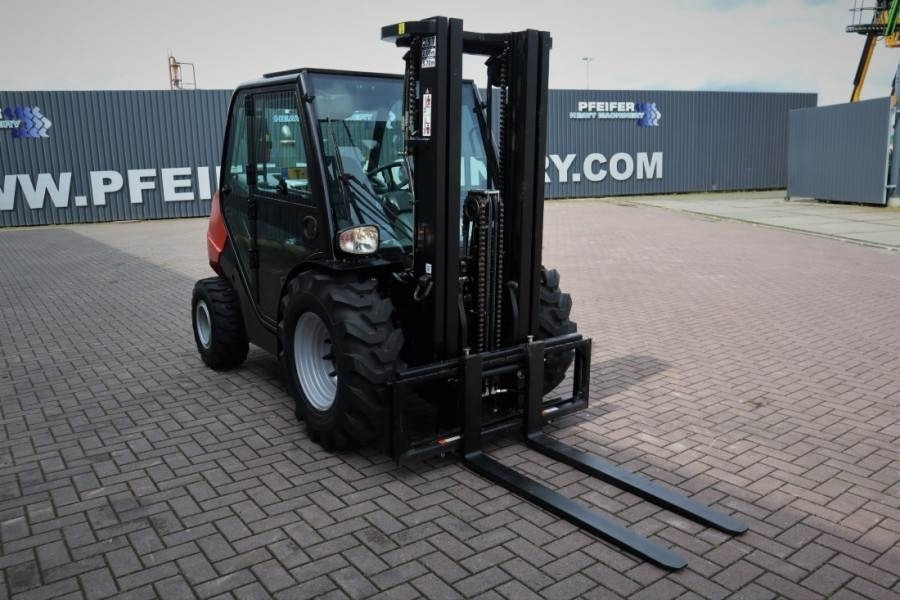 Manitou MC25-4 Valid Inspection, *Guarantee, Diesel, 4x4 D - Φορτηγό ανωμάλου εδάφους: φωτογραφία 2 Manitou MC25-4 Valid Inspection, *Guarantee, Diesel, 4x4 D - Φορτηγό ανωμάλου εδάφους: φωτογραφία 2