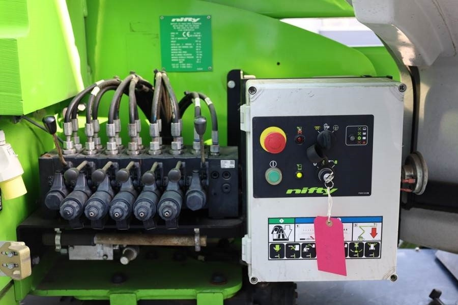 Niftylift HR17N HYBRID MK3 Hybrid Battery & Diesel, 17m Work - Καλαθοφόρο ανυψωτικό: φωτογραφία 5 Niftylift HR17N HYBRID MK3 Hybrid Battery & Diesel, 17m Work - Καλαθοφόρο ανυψωτικό: φωτογραφία 5