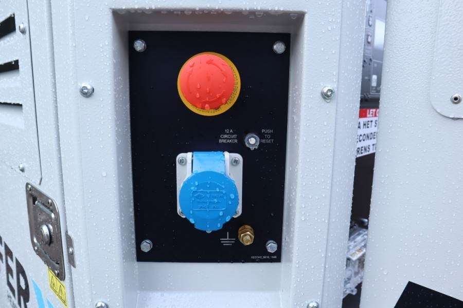 Μίσθωση Trime X-BOX 4x320 LED Valid inspection, *Guarantee  Trime X-BOX 4x320 LED Valid inspection, *Guarantee: φωτογραφία 12