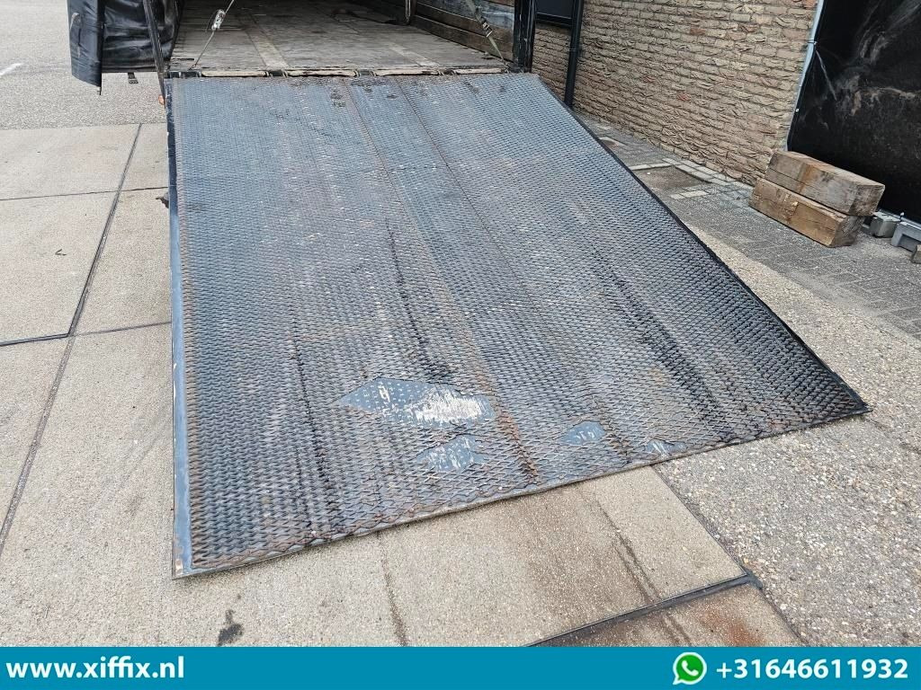 Wiese 3-ass. Semi dieplader met huifopbouw / Wiese 9 tons laadklep - Επικαθήμενο με χαμηλό δάπεδο: φωτογραφία 5 Wiese 3-ass. Semi dieplader met huifopbouw / Wiese 9 tons laadklep - Επικαθήμενο με χαμηλό δάπεδο: φωτογραφία 5