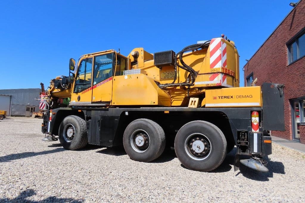 Terex Demag AC 40 City - Γερανός παντός εδάφους: φωτογραφία 4 Terex Demag AC 40 City - Γερανός παντός εδάφους: φωτογραφία 4