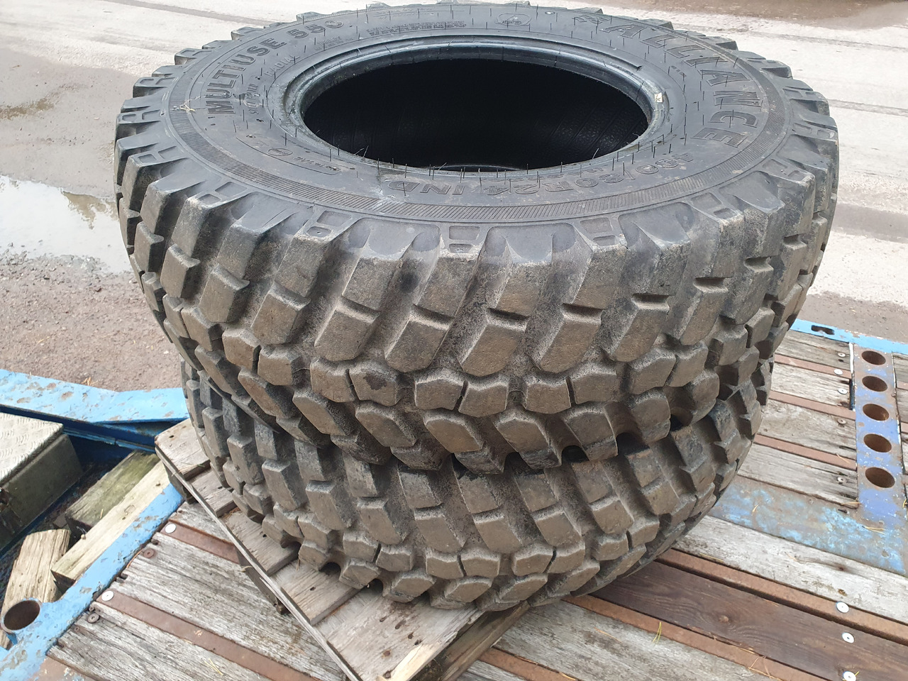 Alliance 400/80R24 - Ελαστικό για Γεωργικά μηχανήματα: φωτογραφία 1 Alliance 400/80R24 - Ελαστικό για Γεωργικά μηχανήματα: φωτογραφία 1