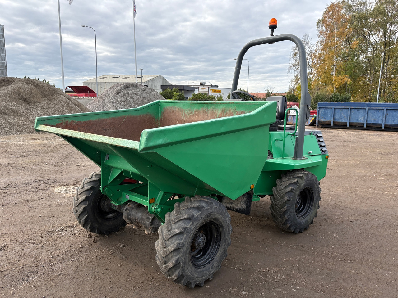 Benford 3000 DF - Ανατρεπόμενο όχημα: φωτογραφία 1 Benford 3000 DF - Ανατρεπόμενο όχημα: φωτογραφία 1