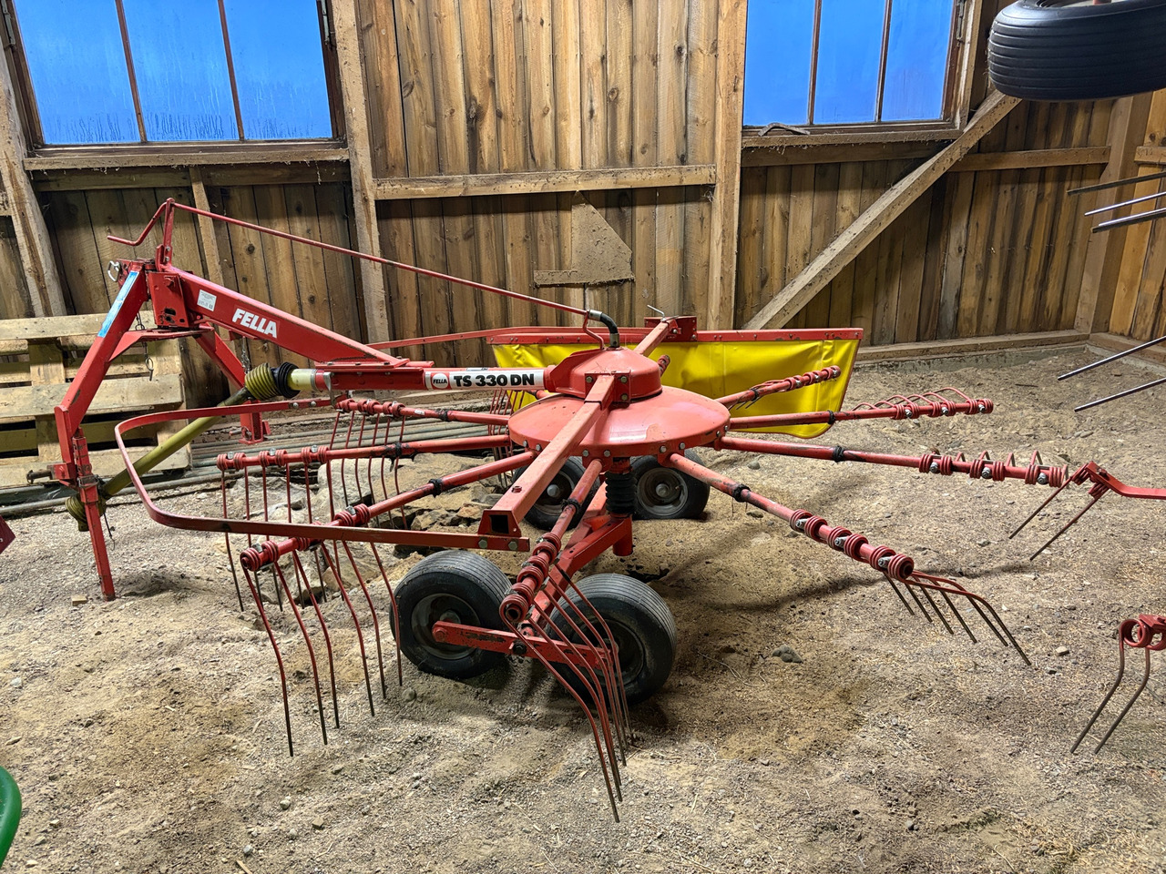 Fella TS 330 DN - Χορτοσυλλέκτης: φωτογραφία 1 Fella TS 330 DN - Χορτοσυλλέκτης: φωτογραφία 1