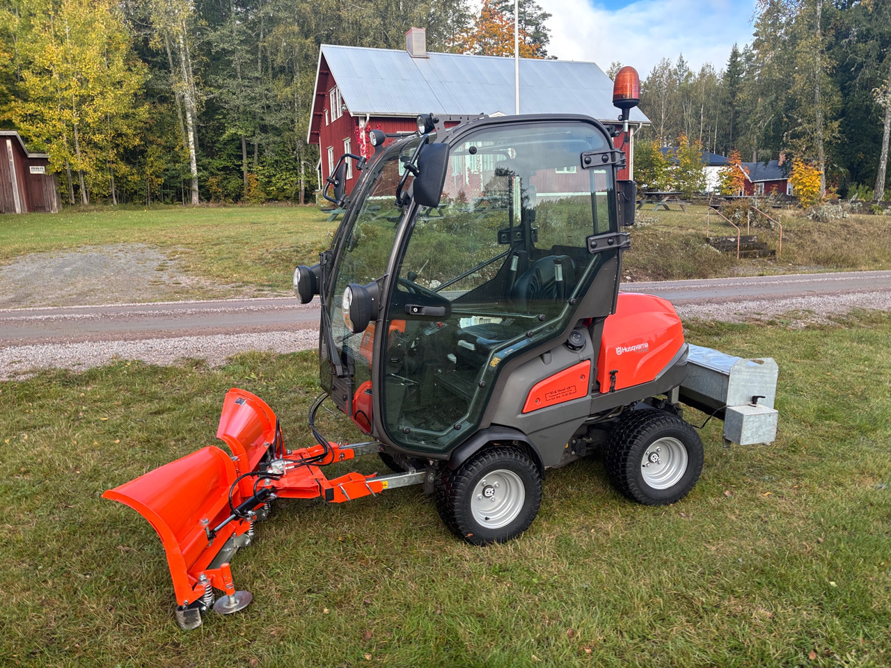 Husqvarna P 525D - Κοινοτικο όχημα/ Ειδικό όχημα: φωτογραφία 1 Husqvarna P 525D - Κοινοτικο όχημα/ Ειδικό όχημα: φωτογραφία 1