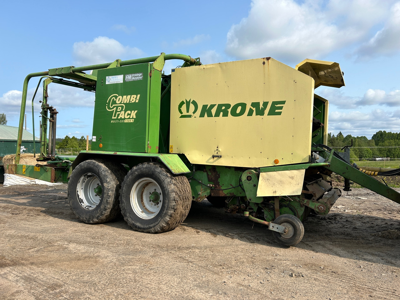 Krone Combi pack 1500 - Χορτοδετική μηχανή στρόγγυλης μπάλας: φωτογραφία 1 Krone Combi pack 1500 - Χορτοδετική μηχανή στρόγγυλης μπάλας: φωτογραφία 1