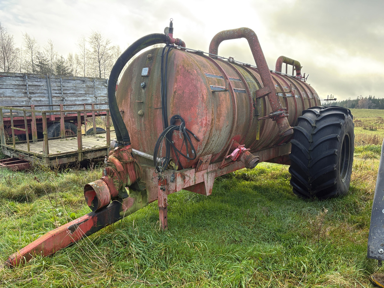 Laakson PP10 - Λιπασματοδιανομέας: φωτογραφία 1 Laakson PP10 - Λιπασματοδιανομέας: φωτογραφία 1