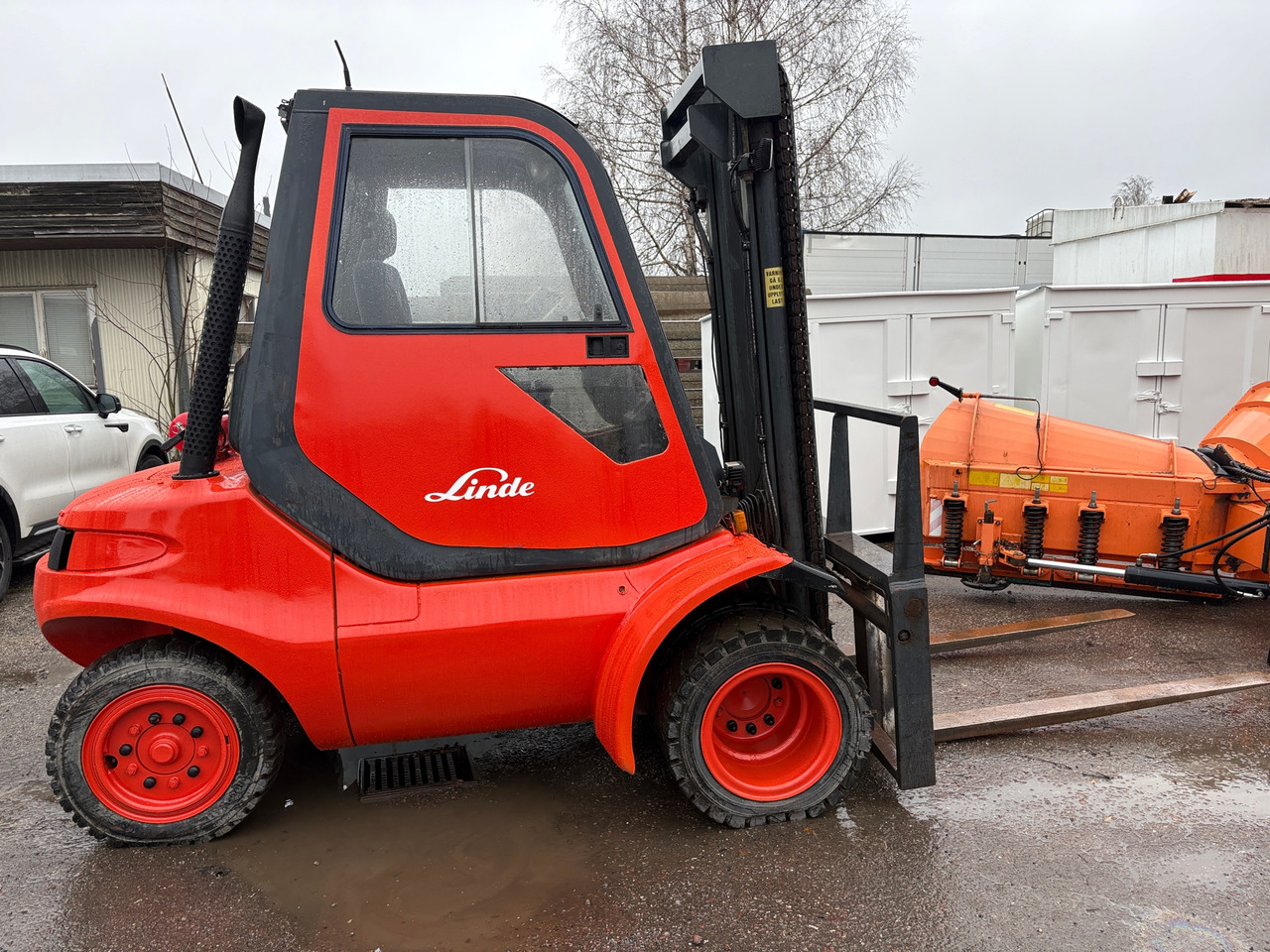 Linde - Ανυψωτικό μηχάνημα: φωτογραφία 1 Linde - Ανυψωτικό μηχάνημα: φωτογραφία 1