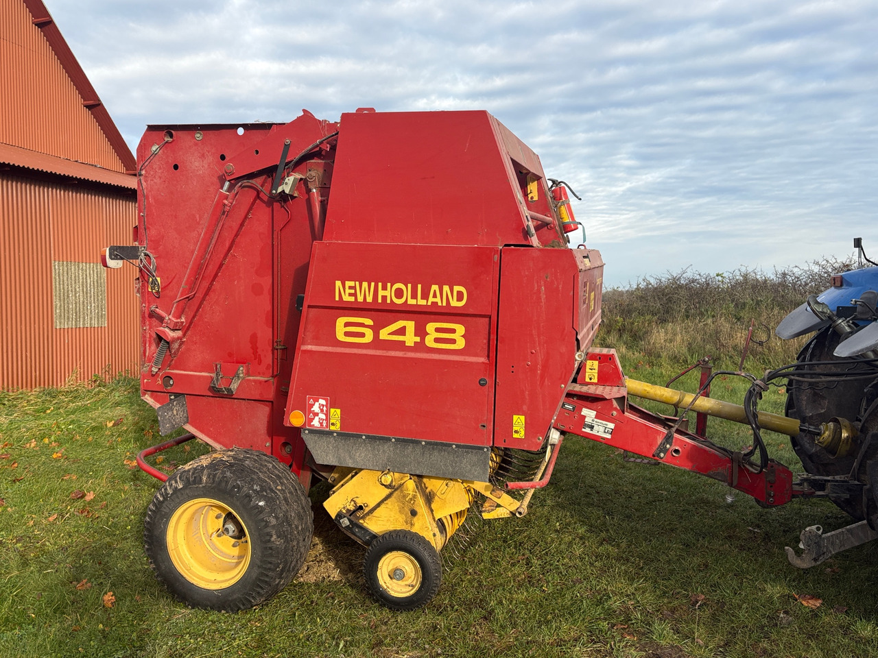 New Holland 648 - Χορτοδετική μηχανή στρόγγυλης μπάλας: φωτογραφία 1 New Holland 648 - Χορτοδετική μηχανή στρόγγυλης μπάλας: φωτογραφία 1