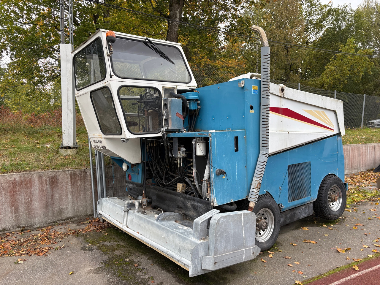 Rollba Zamboni 1700 - Κοινοτικο όχημα/ Ειδικό όχημα: φωτογραφία 1 Rollba Zamboni 1700 - Κοινοτικο όχημα/ Ειδικό όχημα: φωτογραφία 1