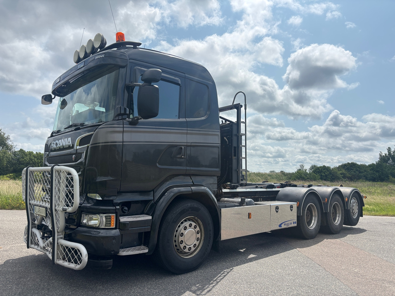 Scania R730 - Φορτηγό φόρτωσης γάντζου: φωτογραφία 1 Scania R730 - Φορτηγό φόρτωσης γάντζου: φωτογραφία 1