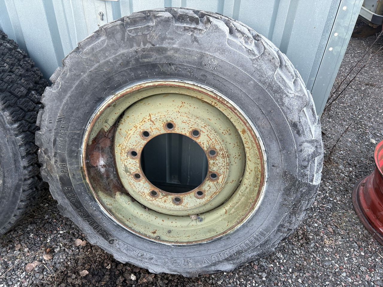 Trelleborg Steel-grip 159 - Ελαστικό για Κατασκευή μηχανήματα: φωτογραφία 1 Trelleborg Steel-grip 159 - Ελαστικό για Κατασκευή μηχανήματα: φωτογραφία 1