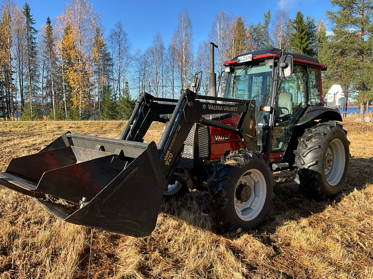 Valtra Valmet 600-4 - Τρακτέρ: φωτογραφία 1 Valtra Valmet 600-4 - Τρακτέρ: φωτογραφία 1