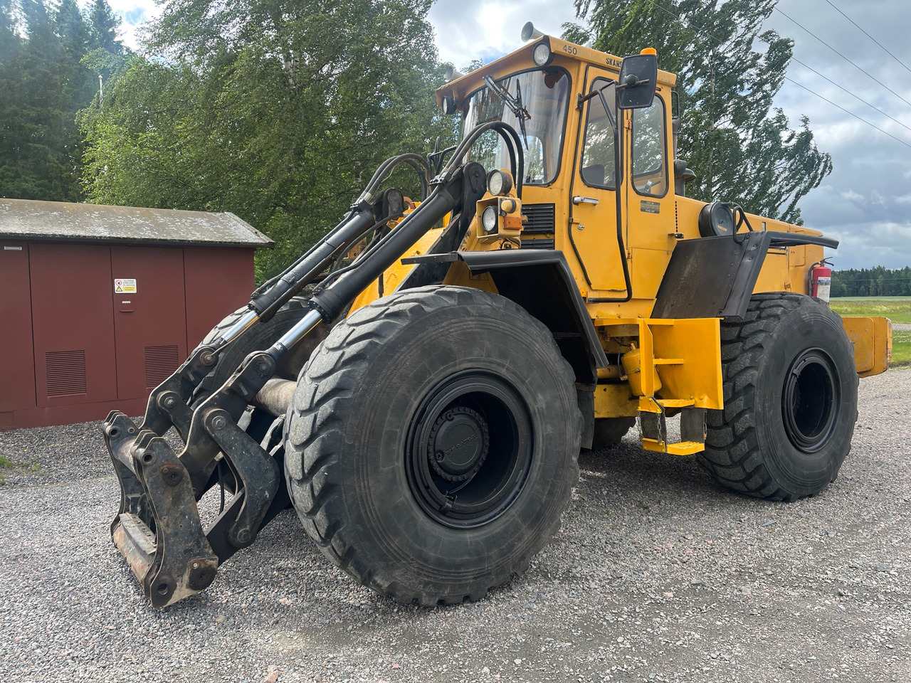Volvo BM 4500 - Ελαστιχοφόρος φορτωτής: φωτογραφία 1 Volvo BM 4500 - Ελαστιχοφόρος φορτωτής: φωτογραφία 1