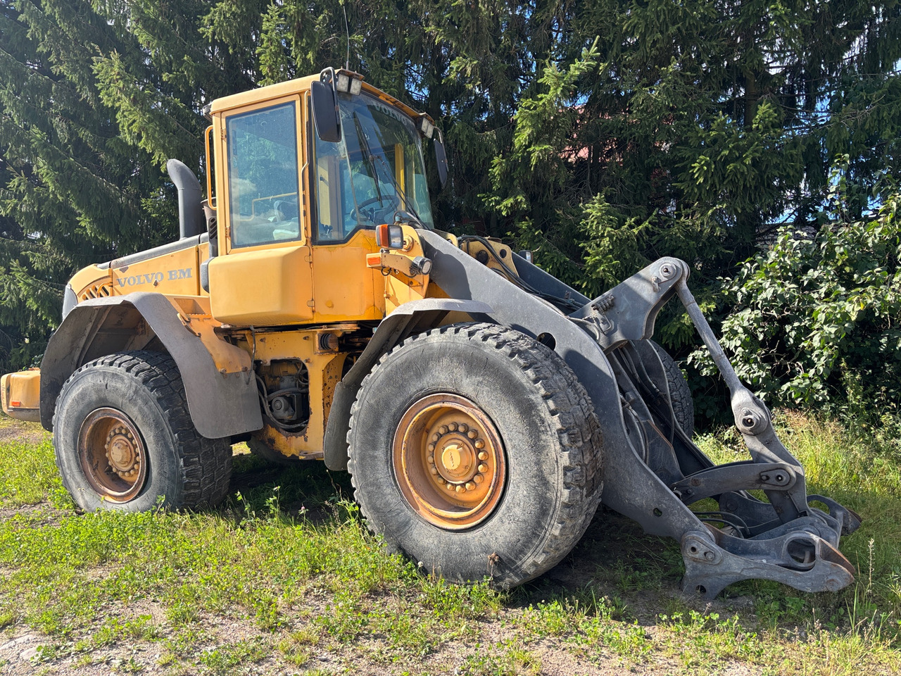 Volvo BM L70E - Ελαστιχοφόρος φορτωτής: φωτογραφία 1 Volvo BM L70E - Ελαστιχοφόρος φορτωτής: φωτογραφία 1