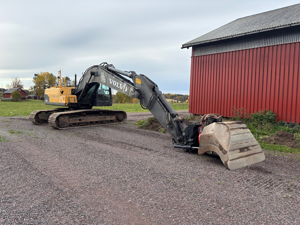 Volvo EC210CL - Εκσκαφέας: φωτογραφία 1 Volvo EC210CL - Εκσκαφέας: φωτογραφία 1