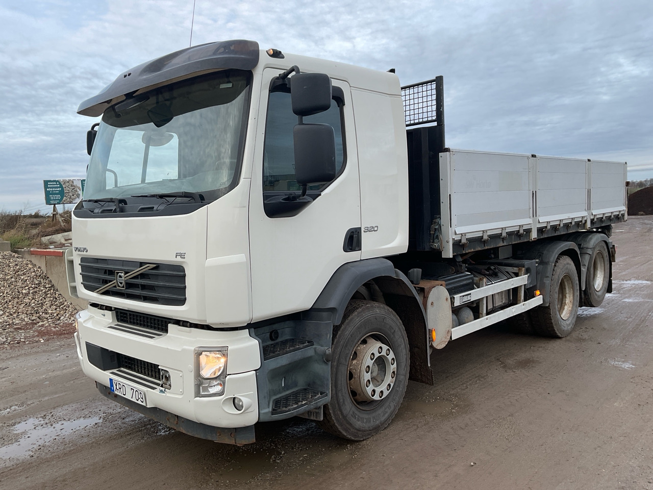 Volvo FE 320 - Φορτηγό ανατρεπόμενο: φωτογραφία 1 Volvo FE 320 - Φορτηγό ανατρεπόμενο: φωτογραφία 1