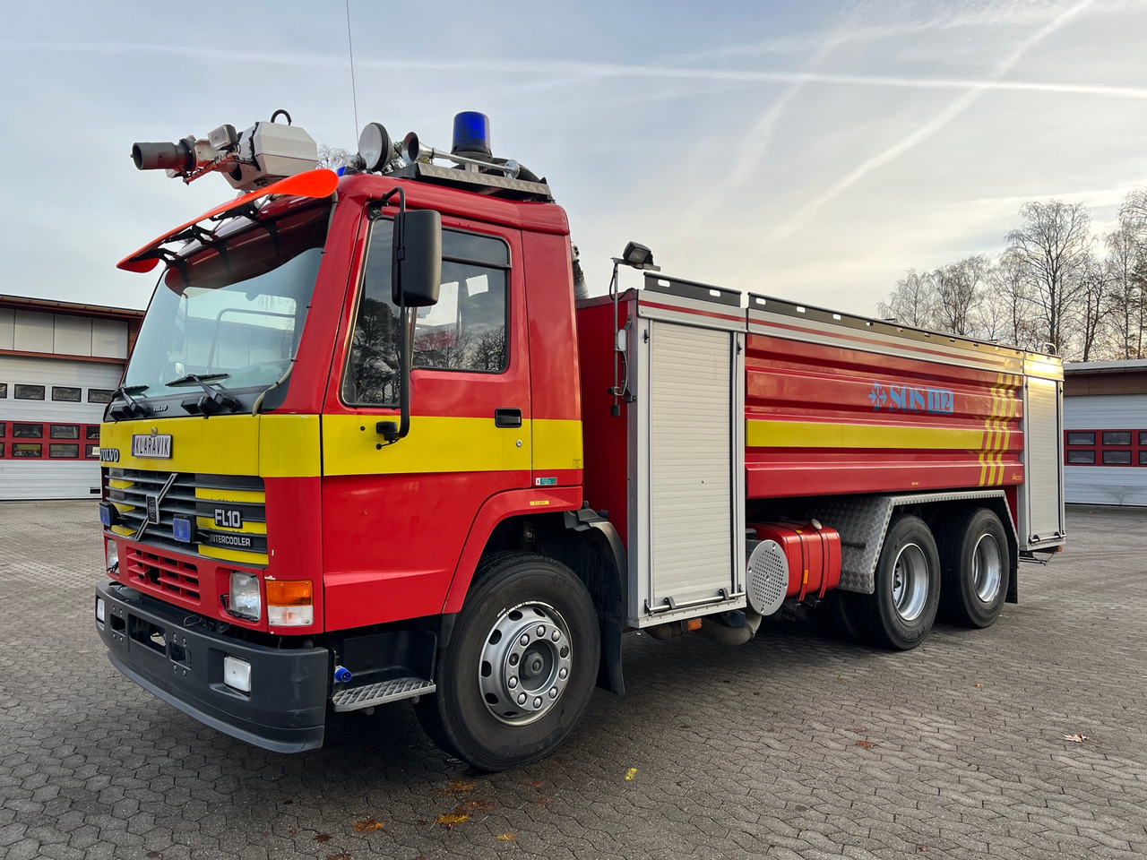 Volvo FL10 6x2 - Φορτηγό: φωτογραφία 1 Volvo FL10 6x2 - Φορτηγό: φωτογραφία 1