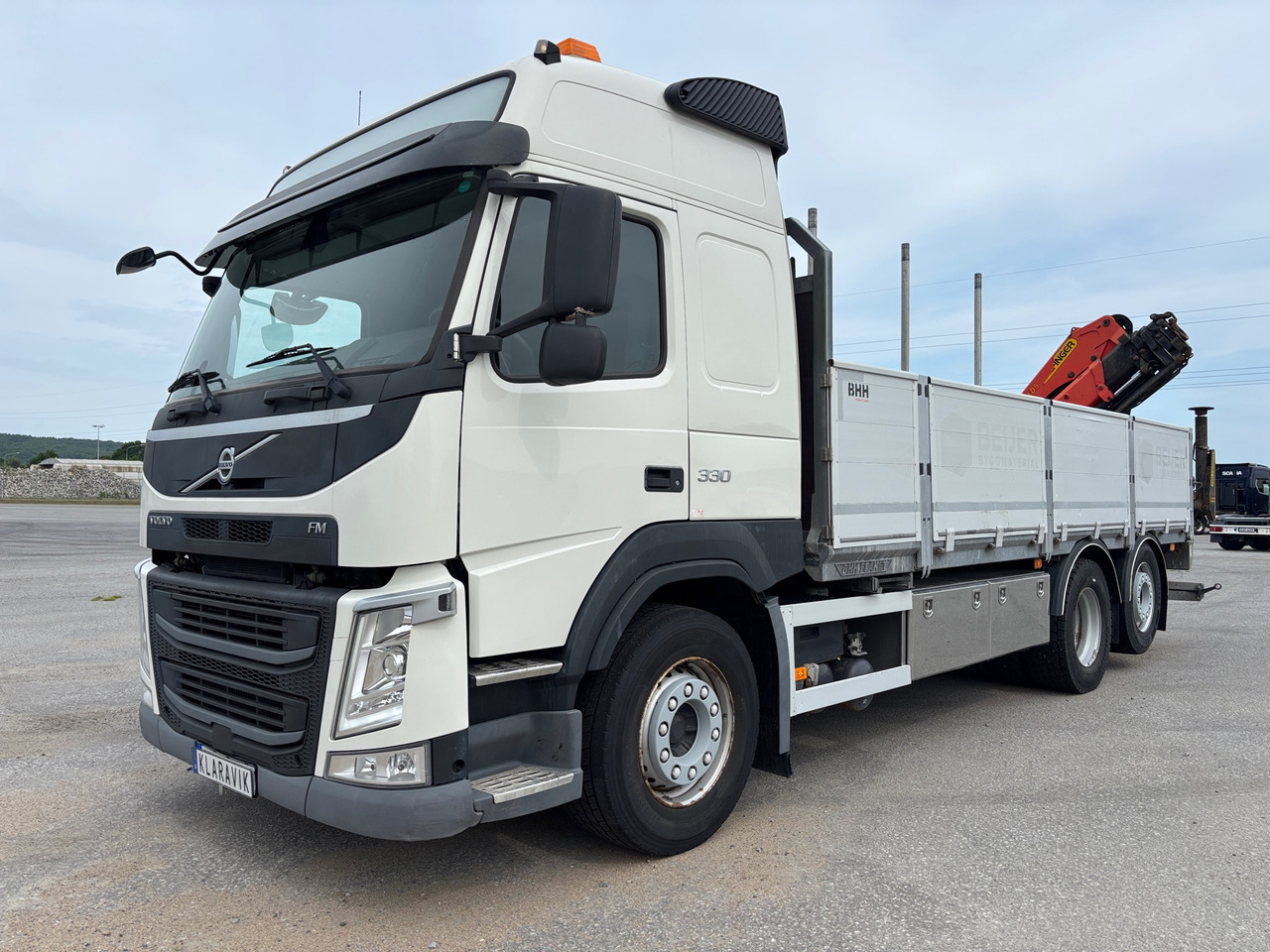 Volvo Fm330 - Φορτηγό με γερανό: φωτογραφία 1 Volvo Fm330 - Φορτηγό με γερανό: φωτογραφία 1