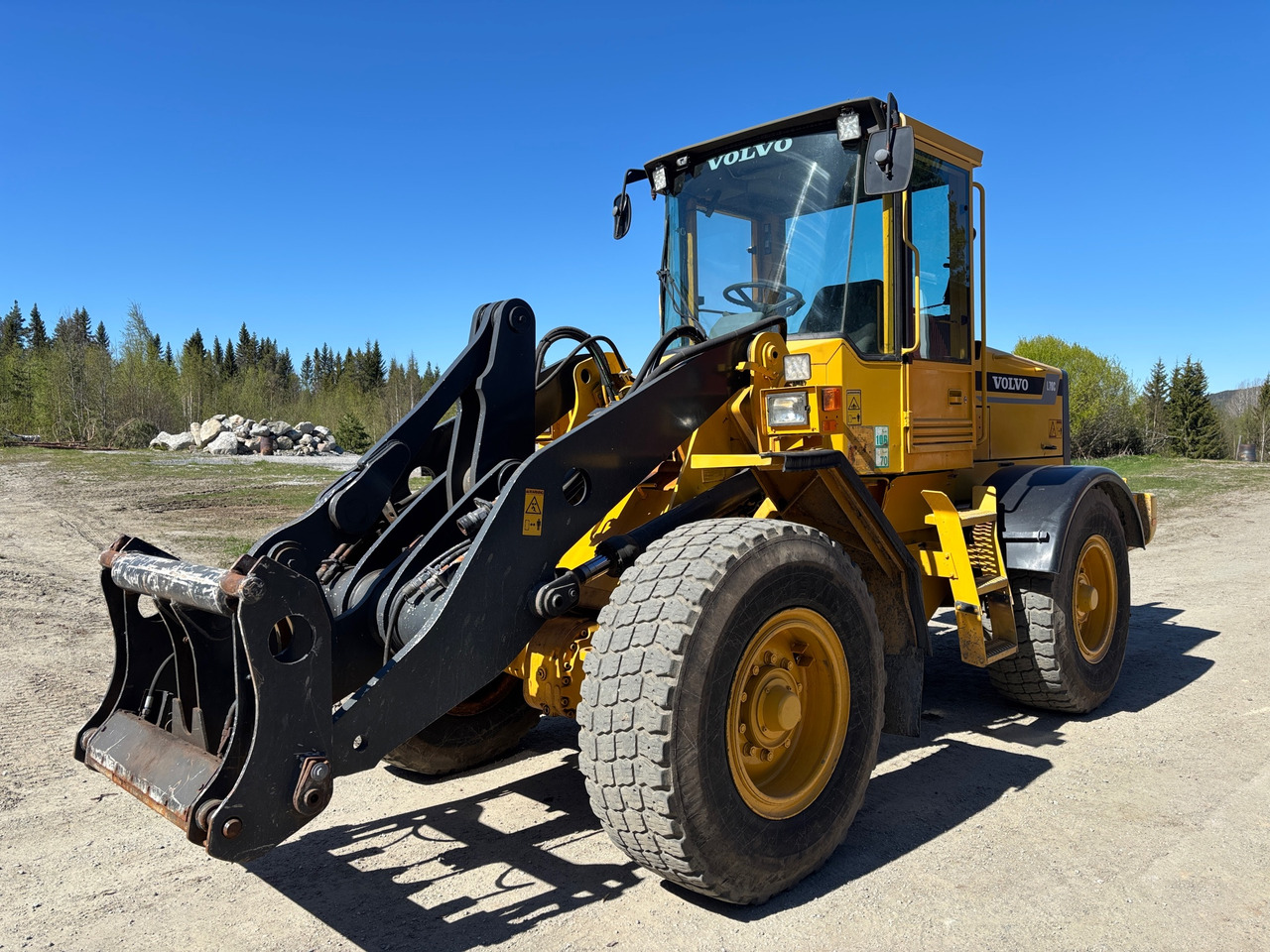 Volvo L70C - Ελαστιχοφόρος φορτωτής: φωτογραφία 1 Volvo L70C - Ελαστιχοφόρος φορτωτής: φωτογραφία 1