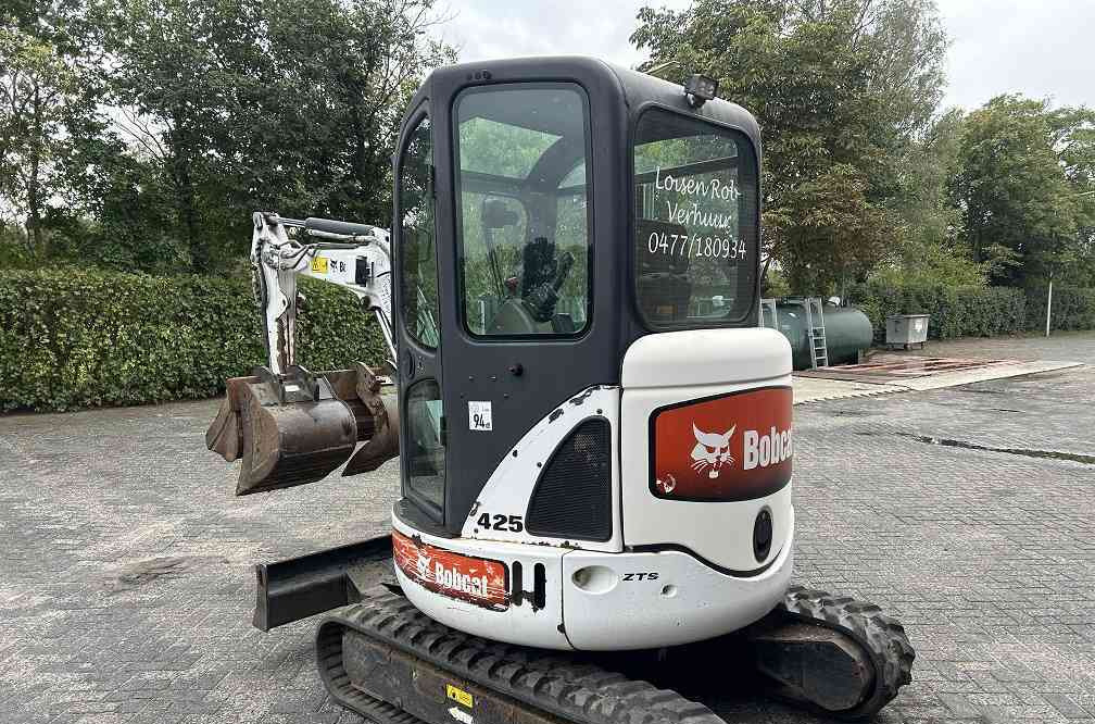 Bobcat 425 minigraver - Μίνι εκσκαφέας: φωτογραφία 4 Bobcat 425 minigraver - Μίνι εκσκαφέας: φωτογραφία 4