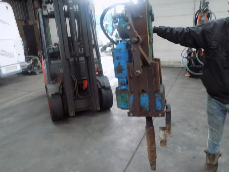 Krupp boormotor voor gesteente met hamer - Μηχάνημα διάτρησης: φωτογραφία 4 Krupp boormotor voor gesteente met hamer - Μηχάνημα διάτρησης: φωτογραφία 4