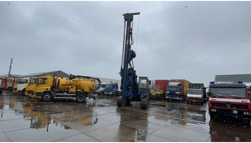 Liebherr 941 excavator with ABI driller - Μηχάνημα διάτρησης: φωτογραφία 1 Liebherr 941 excavator with ABI driller - Μηχάνημα διάτρησης: φωτογραφία 1
