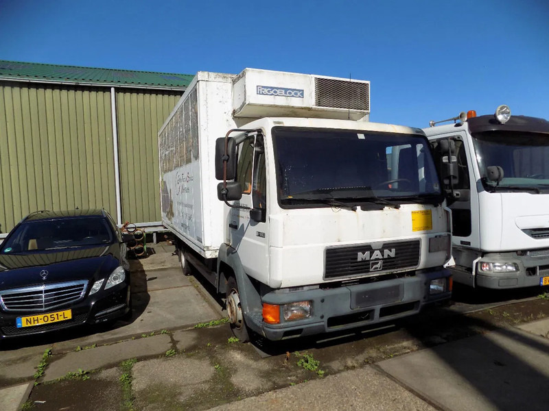 MAN 8.136 MAN 8.163 koel vrieswagen met laadklep - Φορτηγό ψυγείο: φωτογραφία 3 MAN 8.136 MAN 8.163 koel vrieswagen met laadklep - Φορτηγό ψυγείο: φωτογραφία 3