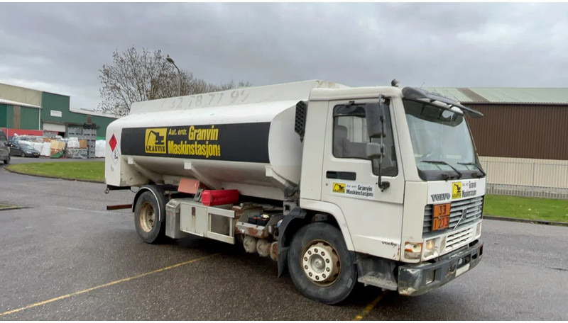 Volvo FL 7 Volvo FL7 285 Fuel tanker 4x2 - Φορτηγό βυτιοφόρο: φωτογραφία 3 Volvo FL 7 Volvo FL7 285 Fuel tanker 4x2 - Φορτηγό βυτιοφόρο: φωτογραφία 3