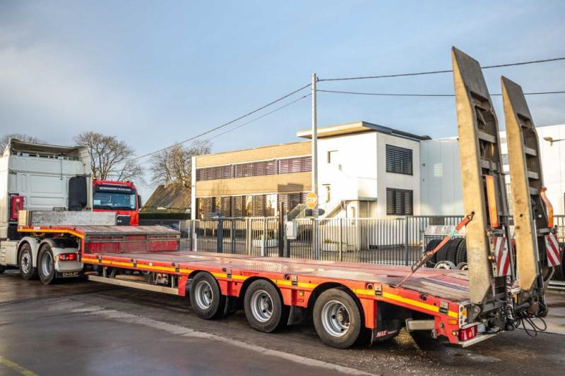 Faymonville MAXTRAILER- F-S43-1AAF- 49500 KG - Επικαθήμενο με χαμηλό δάπεδο: φωτογραφία 4 Faymonville MAXTRAILER- F-S43-1AAF- 49500 KG - Επικαθήμενο με χαμηλό δάπεδο: φωτογραφία 4