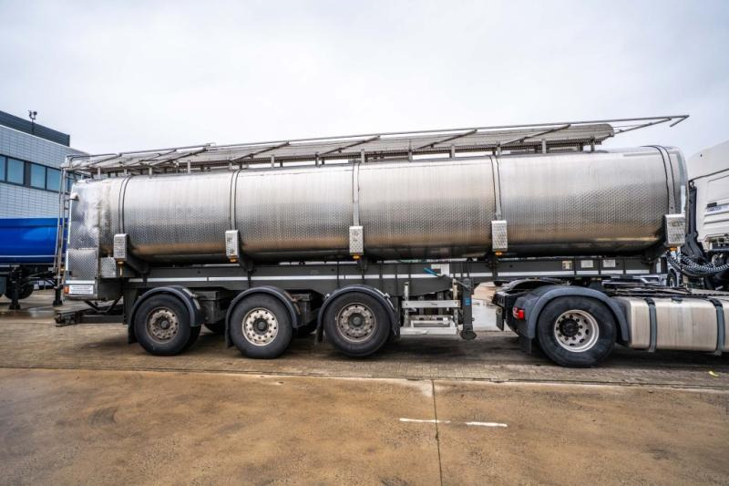 MAFA SAL 40.24/95e -INOX-29.000 L (no pump) - Επικαθήμενο βυτίο: φωτογραφία 3 MAFA SAL 40.24/95e -INOX-29.000 L (no pump) - Επικαθήμενο βυτίο: φωτογραφία 3