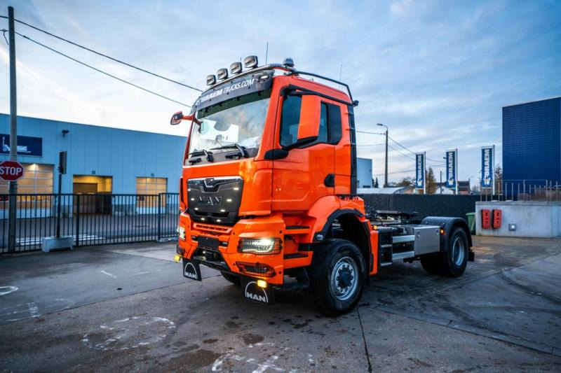 MAN TGS 18.520 BLS 4X4H - 46.020 KM - Τράκτορας: φωτογραφία 1 MAN TGS 18.520 BLS 4X4H - 46.020 KM - Τράκτορας: φωτογραφία 1