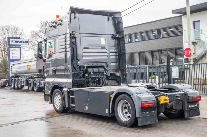 MAN TGX 18.560 XXL LLS+ INTARDER - Τράκτορας: φωτογραφία 4 MAN TGX 18.560 XXL LLS+ INTARDER - Τράκτορας: φωτογραφία 4