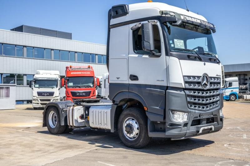 Mercedes AROCS 1845 HAD - 4X4 + HYDR. - Τράκτορας: φωτογραφία 2 Mercedes AROCS 1845 HAD - 4X4 + HYDR. - Τράκτορας: φωτογραφία 2