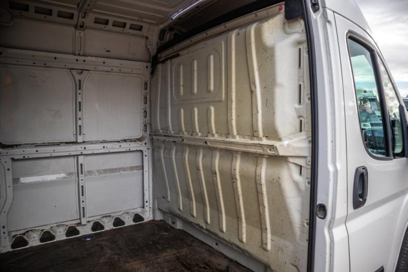 Μίσθωση Peugeot BOXER 2.2 HDI Peugeot BOXER 2.2 HDI: φωτογραφία 9 Μίσθωση Peugeot BOXER 2.2 HDI Peugeot BOXER 2.2 HDI: φωτογραφία 9