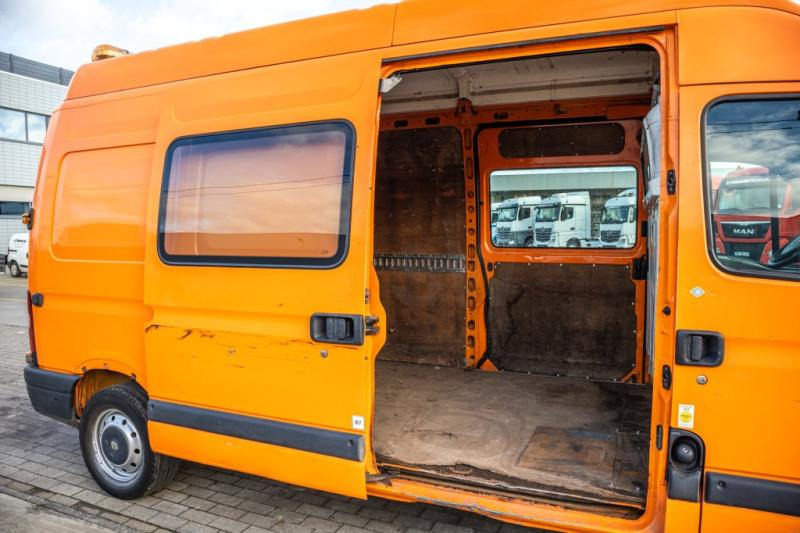 Βαν Renault MASTER 2.5 DCI: φωτογραφία 8