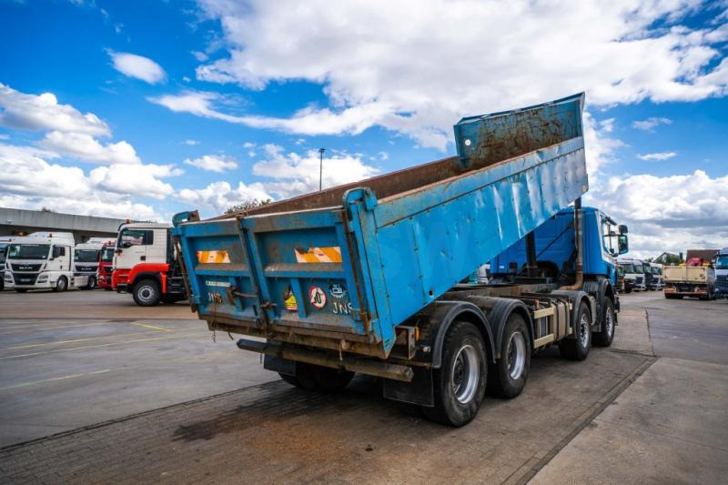 Scania P380 - Φορτηγό ανατρεπόμενο: φωτογραφία 4 Scania P380 - Φορτηγό ανατρεπόμενο: φωτογραφία 4
