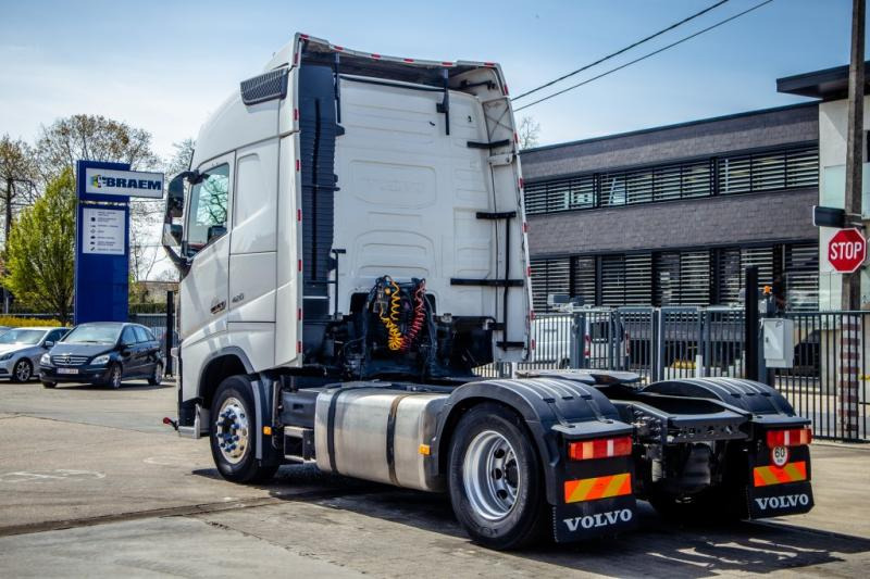 Volvo FH 420 - Τράκτορας: φωτογραφία 4 Volvo FH 420 - Τράκτορας: φωτογραφία 4