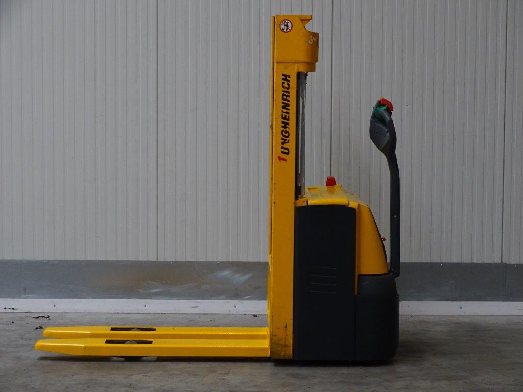 Jungheinrich EJC110 - NEU BATTERIE - Μηχάνημα στοίβαξης: φωτογραφία 2 Jungheinrich EJC110 - NEU BATTERIE - Μηχάνημα στοίβαξης: φωτογραφία 2