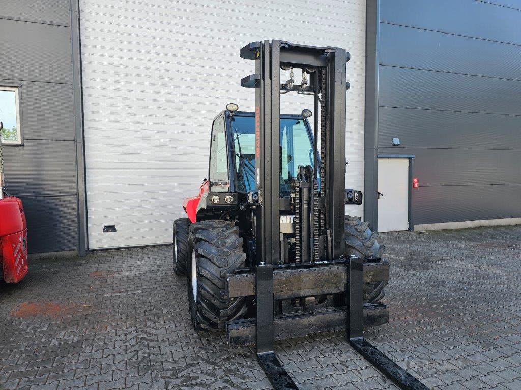 Manitou M50-4D - TRIPLEX- 4x4 - Φορτηγό ανωμάλου εδάφους: φωτογραφία 4 Manitou M50-4D - TRIPLEX- 4x4 - Φορτηγό ανωμάλου εδάφους: φωτογραφία 4
