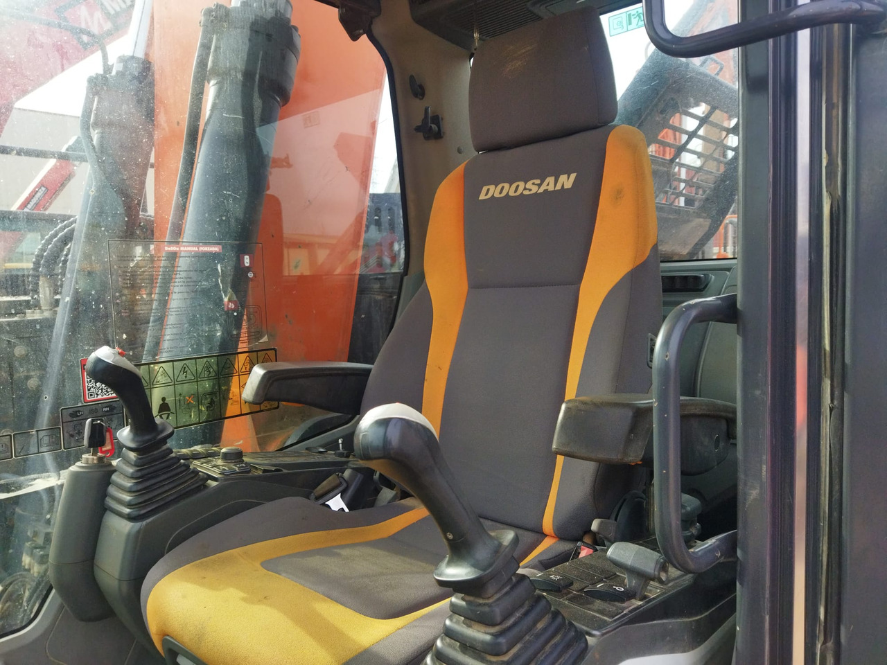 Ερπυστριοφόρος εκσκαφέας DOOSAN DX235LCR: φωτογραφία 13 Ερπυστριοφόρος εκσκαφέας DOOSAN DX235LCR: φωτογραφία 13