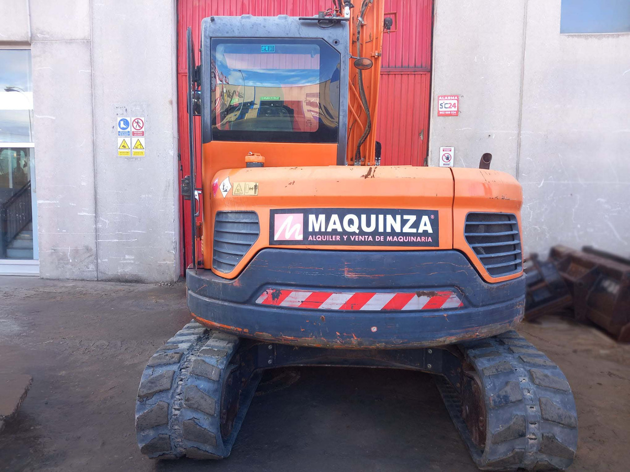 DOOSAN DX85R-3 - Μίνι εκσκαφέας: φωτογραφία 3 DOOSAN DX85R-3 - Μίνι εκσκαφέας: φωτογραφία 3