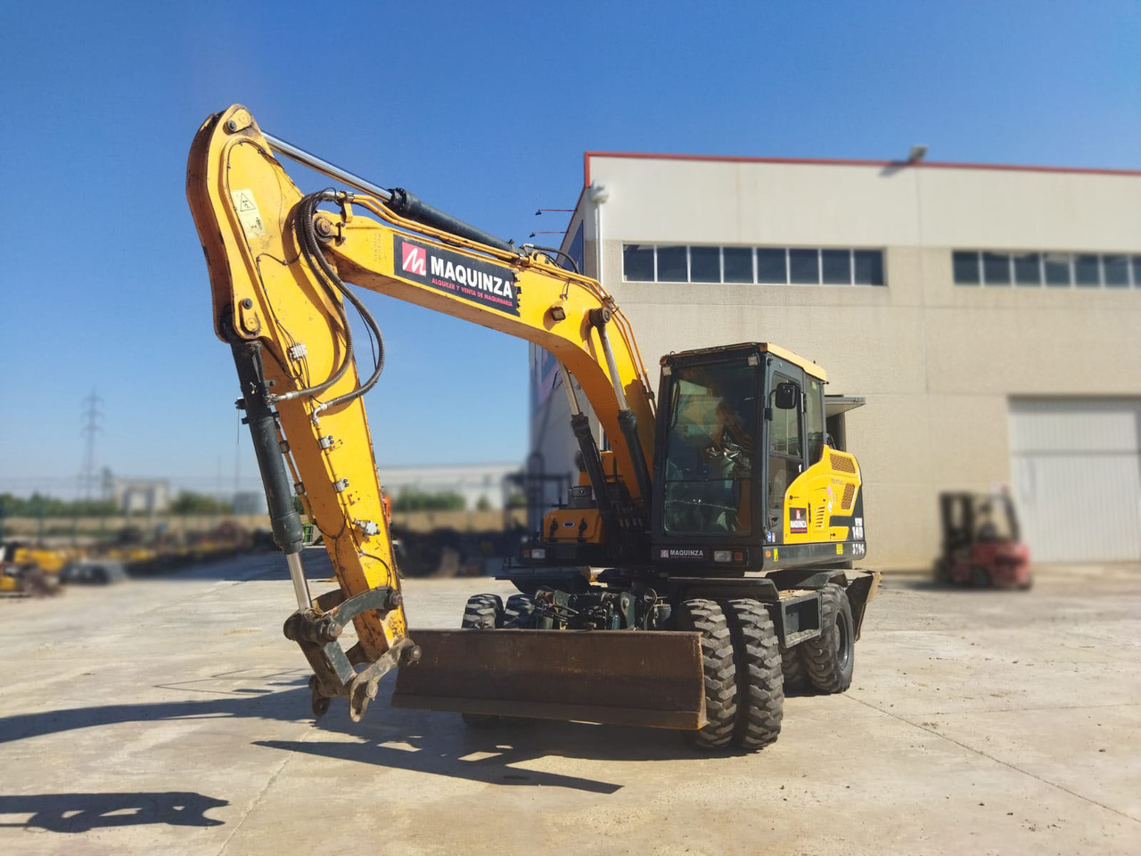 HYUNDAI HW140 - Τροχοφόρος εκσκαφέας: φωτογραφία 4 HYUNDAI HW140 - Τροχοφόρος εκσκαφέας: φωτογραφία 4
