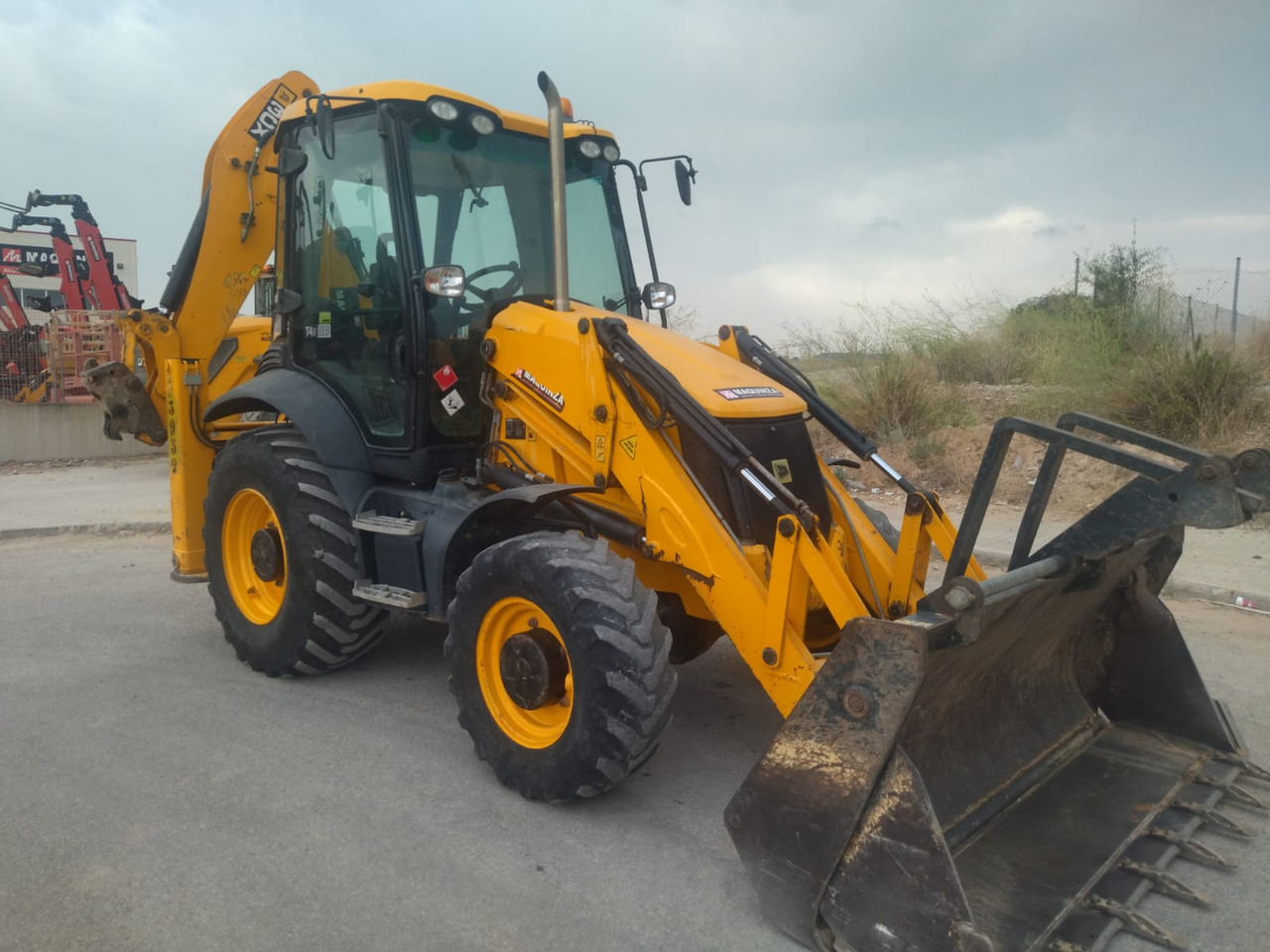 JCB 3CX-4T - Φορτωτής εκσκαφέας: φωτογραφία 3 JCB 3CX-4T - Φορτωτής εκσκαφέας: φωτογραφία 3