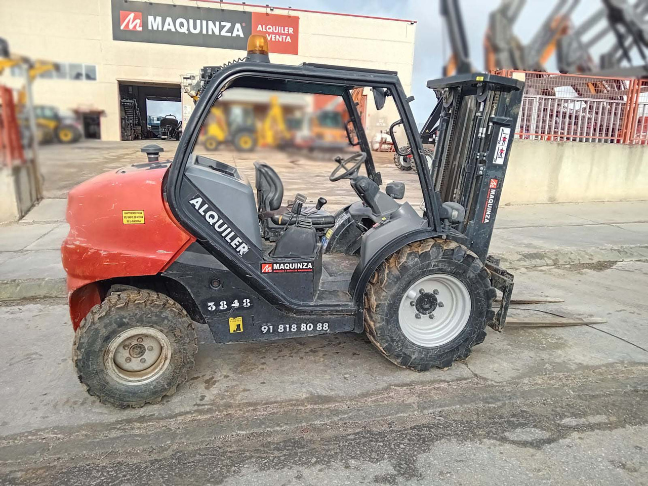 MANITOU MC18.4 D - Πετρελαιοκίνητο περονοφόρο: φωτογραφία 3 MANITOU MC18.4 D - Πετρελαιοκίνητο περονοφόρο: φωτογραφία 3