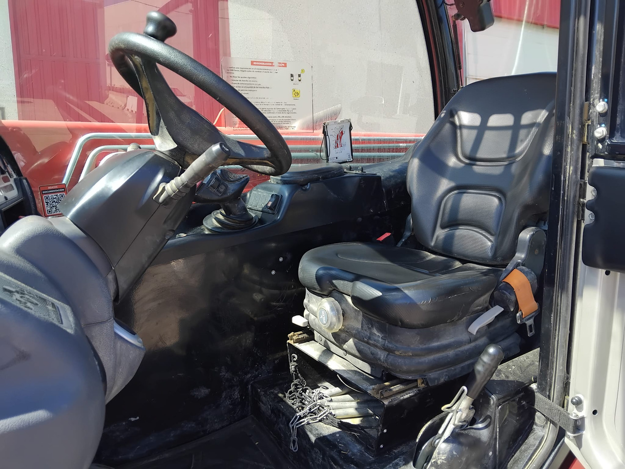 Τηλεσκοπικός φορτωτής MANITOU MT733 EASY 75D: φωτογραφία 9 Τηλεσκοπικός φορτωτής MANITOU MT733 EASY 75D: φωτογραφία 9