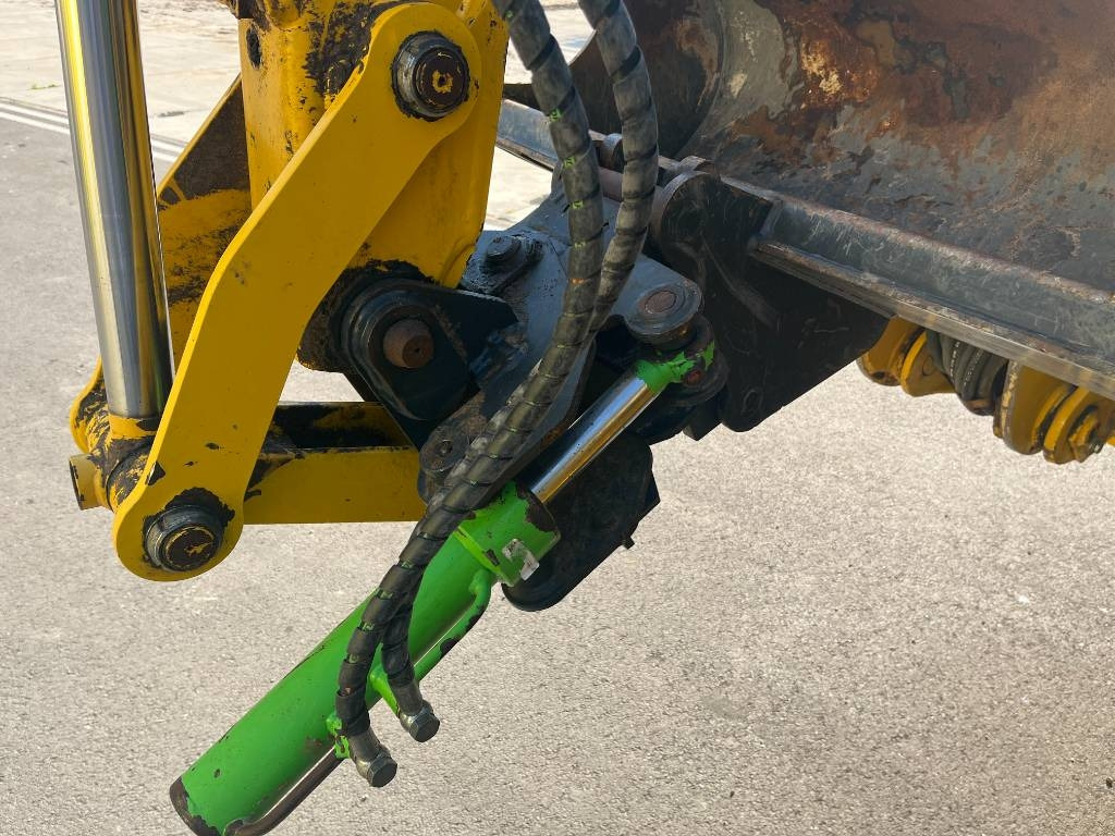 Komatsu WB 97 S-8 - Φορτωτής εκσκαφέας: φωτογραφία 5 Komatsu WB 97 S-8 - Φορτωτής εκσκαφέας: φωτογραφία 5