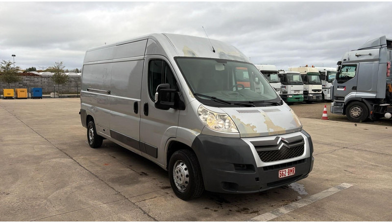 Citroën Jumper (3.0L / BELGIAN VAN / GOOD CONDITION / EURO 4 / 3 SEATS / L3H2 / AIRCO) - Βαν: φωτογραφία 3 Citroën Jumper (3.0L / BELGIAN VAN / GOOD CONDITION / EURO 4 / 3 SEATS / L3H2 / AIRCO) - Βαν: φωτογραφία 3