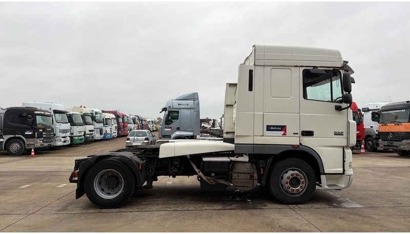 DAF 105 XF 410 (BOITE MANUELLE / MANUAL GEARBOX) - Τράκτορας: φωτογραφία 3 DAF 105 XF 410 (BOITE MANUELLE / MANUAL GEARBOX) - Τράκτορας: φωτογραφία 3