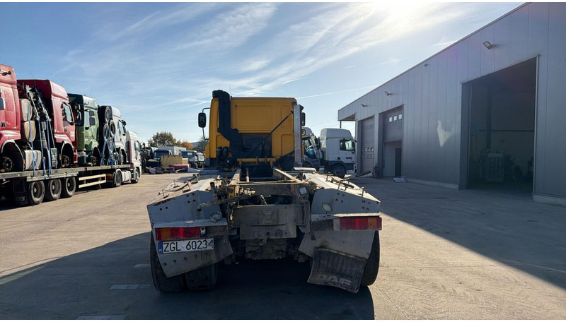 DAF CF 85.360 (BOITE MANUELLE / MANUAL GEARBOX / BIG HUB / GRAND PONT / LAMES / 8X4) - Φορτηγό σασί: φωτογραφία 5 DAF CF 85.360 (BOITE MANUELLE / MANUAL GEARBOX / BIG HUB / GRAND PONT / LAMES / 8X4) - Φορτηγό σασί: φωτογραφία 5